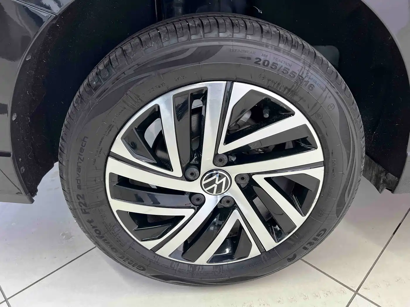 Volkswagen Lavida 2023 280TSI DSG Starlight Comfort Edition фото 22