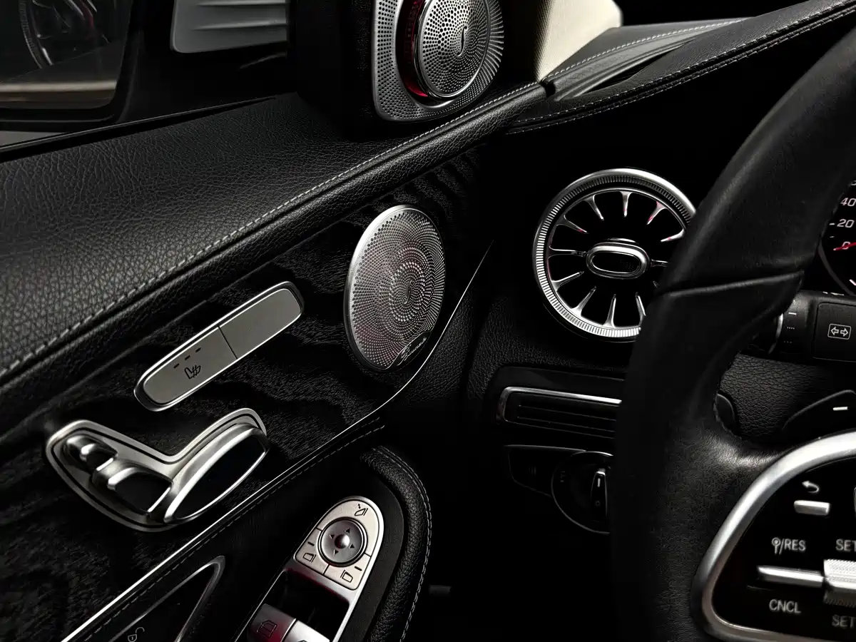 Mercedes-Benz C-Class 2019 C 260 L Sport фото 13