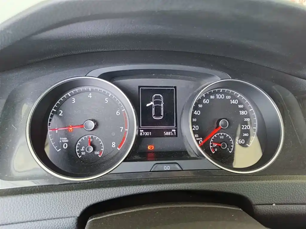 Volkswagen Golf 2018 1.6L Automatic Comfort фото 12