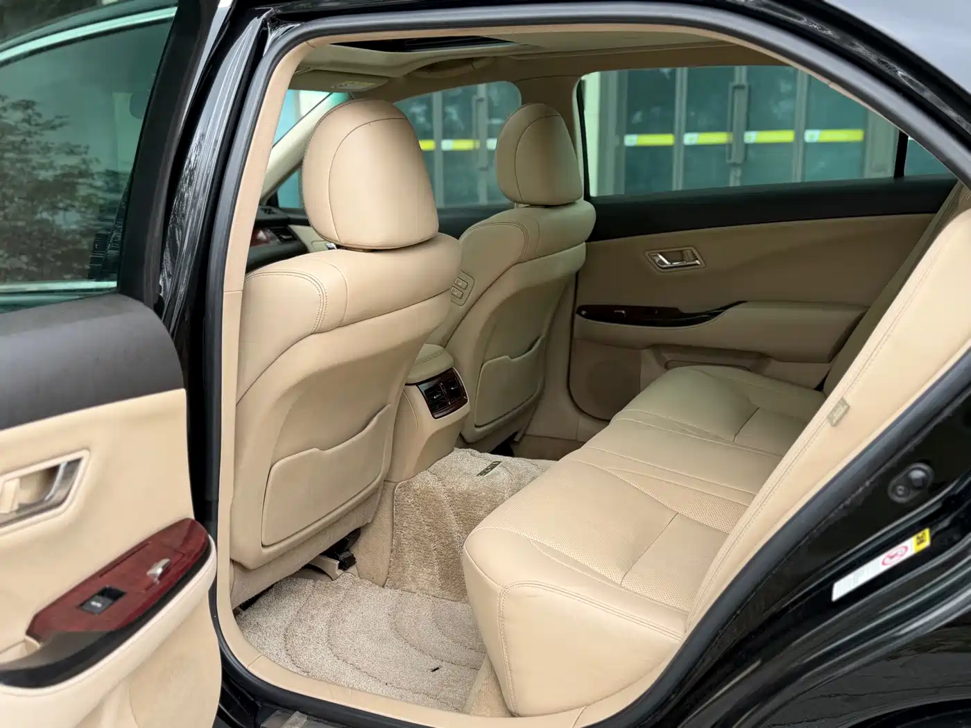 Toyota Crown 2011 2.5L Royal Leather Sunroof Special Edition фото 13