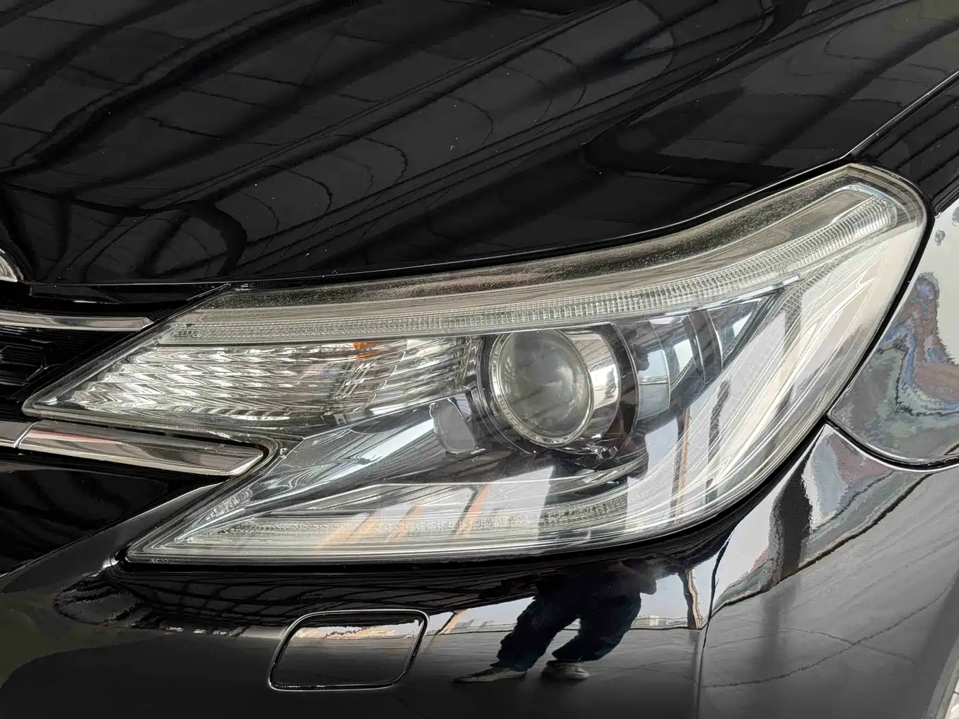 Toyota Reiz 2013 2.5V Premium Edition фото 14