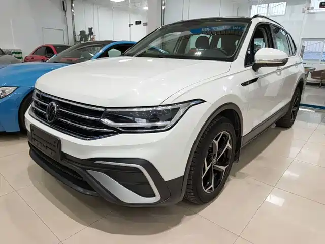Volkswagen Tiguan L 2023
