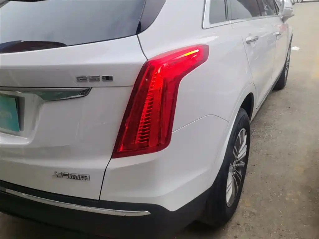 Cadillac XT5 2018 25T Luxury фото 8