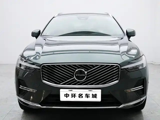 Volvo XC60 Plug-in Hybrid 2025 Plug-in Hybrid Long Range AWD Zhiyuan Luxury Edition — фото 4