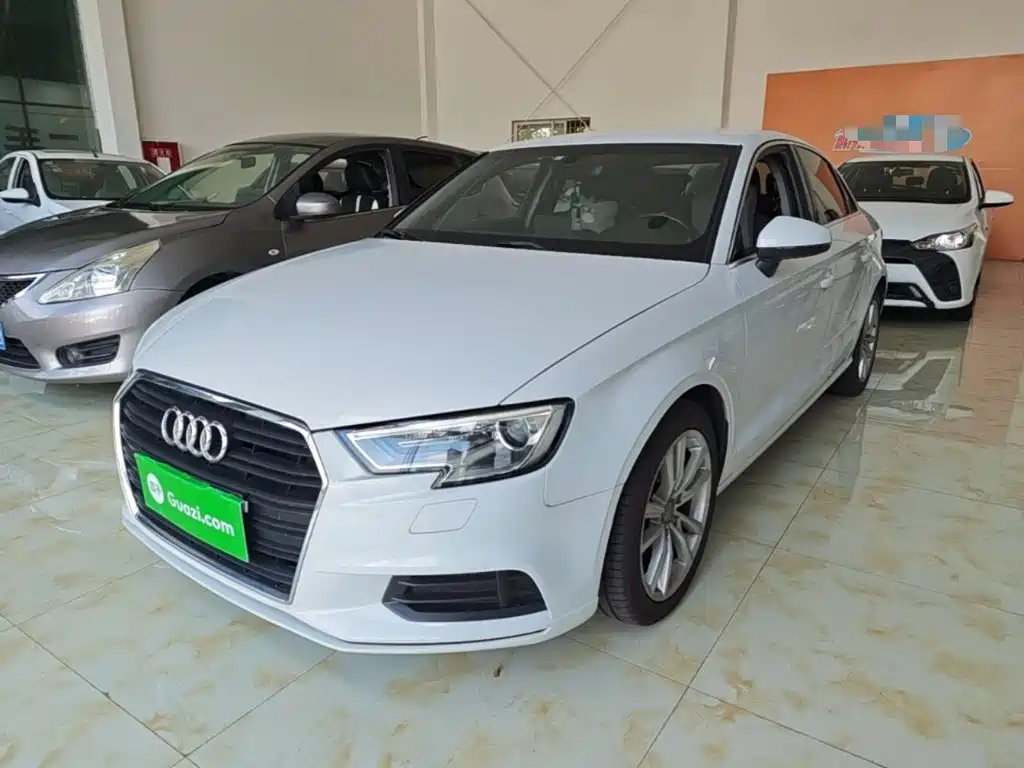 Фото 1 - Audi A3
