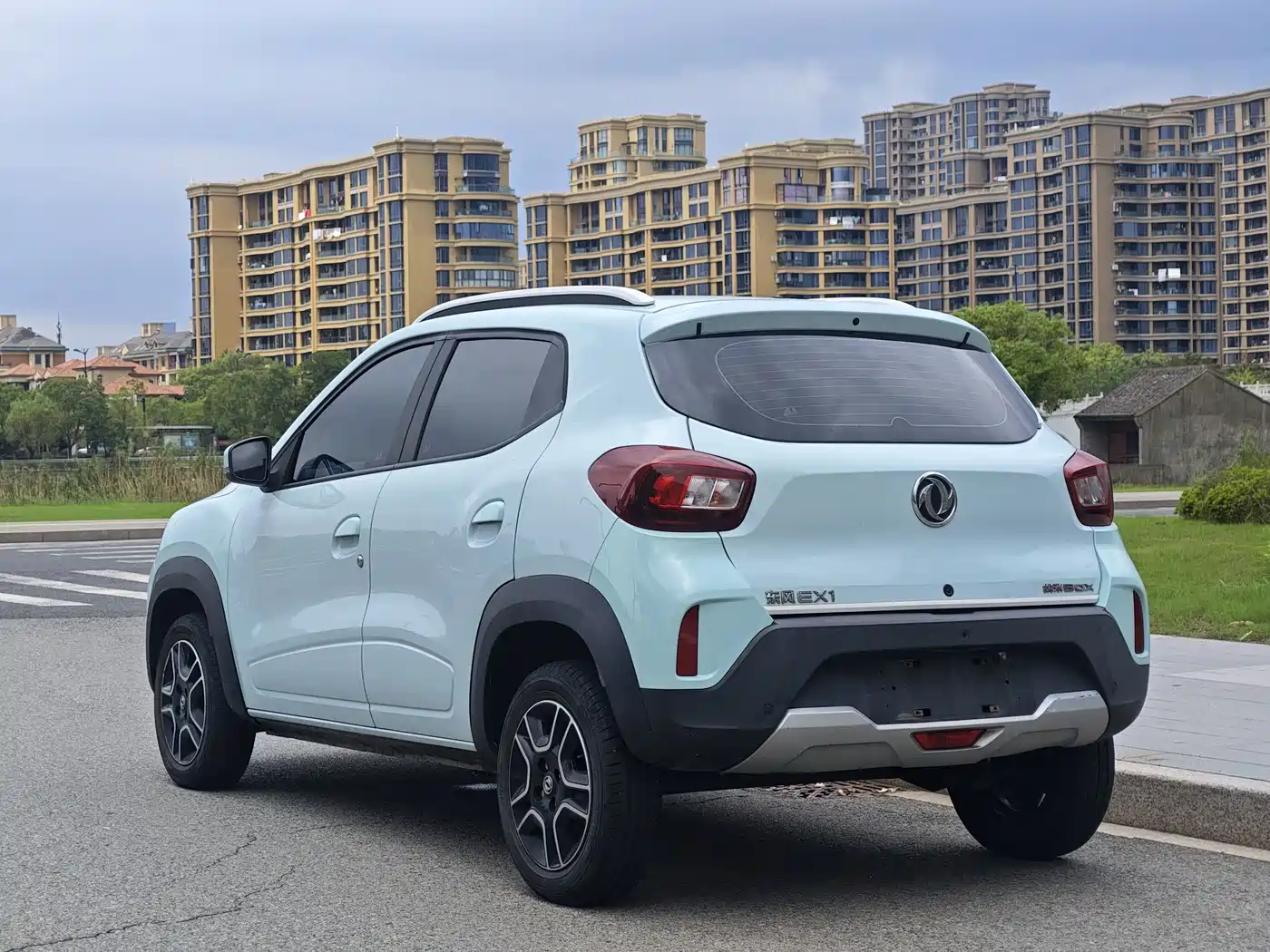 Dongfeng Yipai Nano BOX 2023 2022 Wind Chaser Edition 351KM Standard