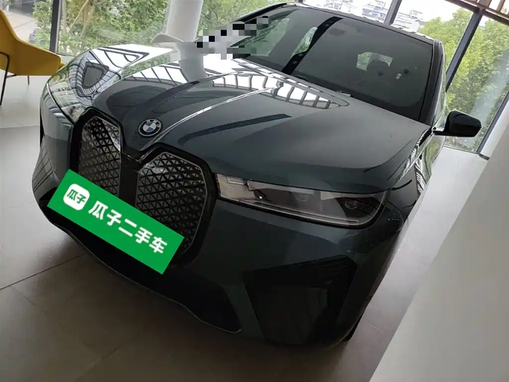 BMW iX 2022 xDrive40 фото 2