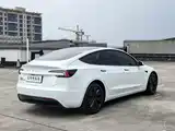 Фото 8 - Tesla Model 3
