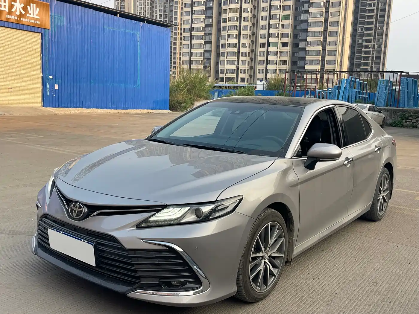 Toyota Camry 2021 2.5G Luxury Edition
