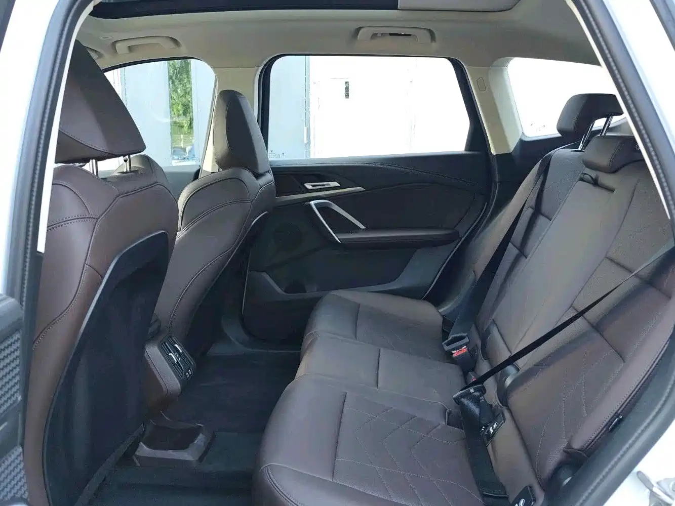 BMW iX1 2025 2025 eDrive25L M Sport Package