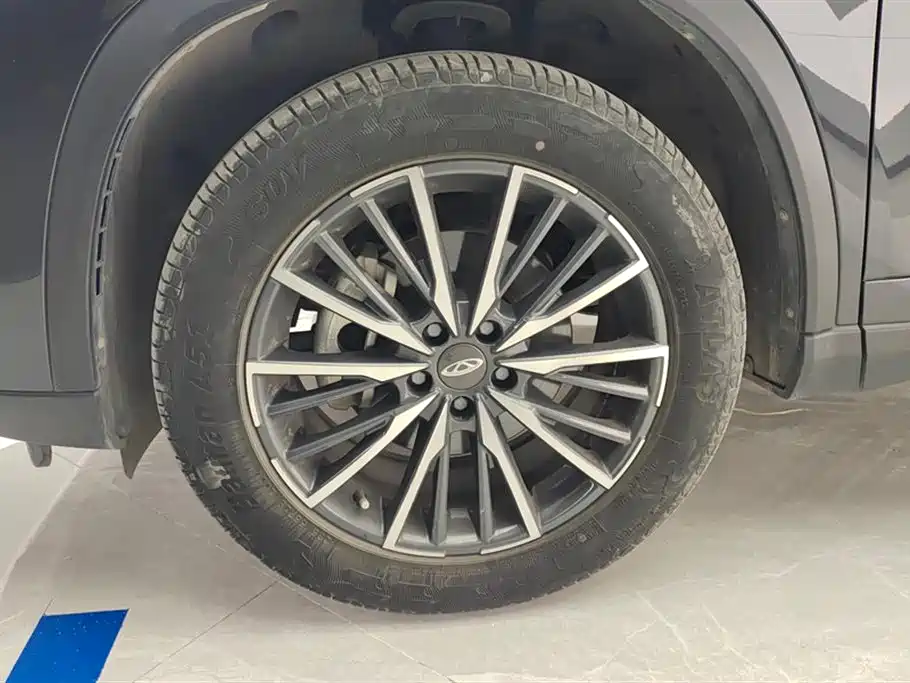 CHERY TIGGO 8 PLUS