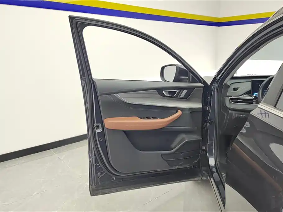 CHERY TIGGO 8 PLUS