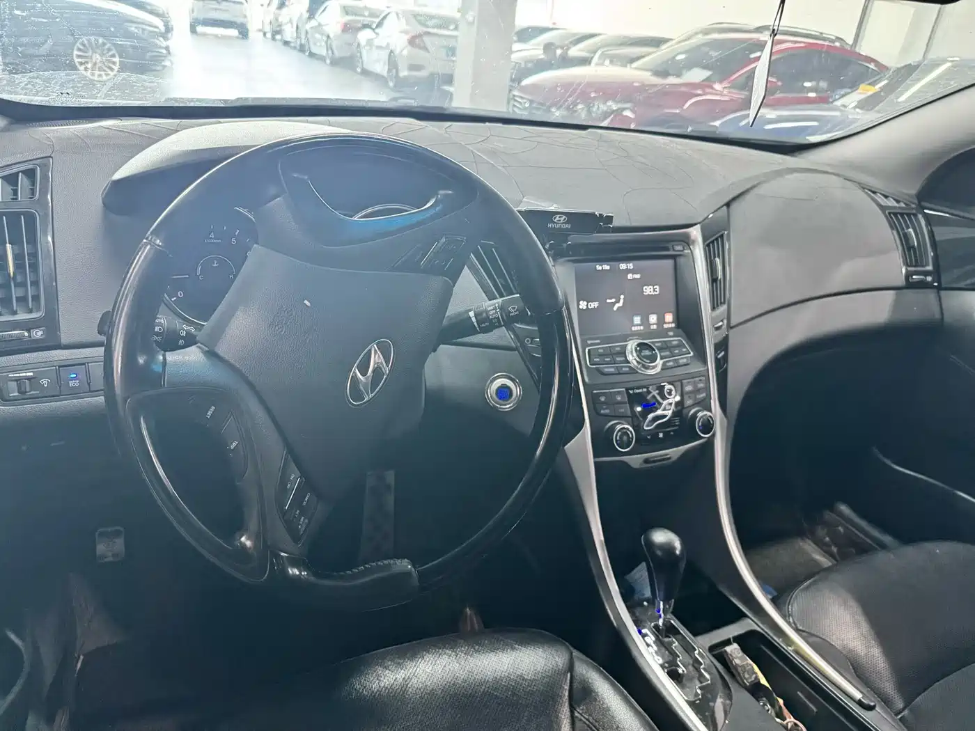 Hyundai Sonata 2014 2.4L Automatic Top Edition China IV фото 9