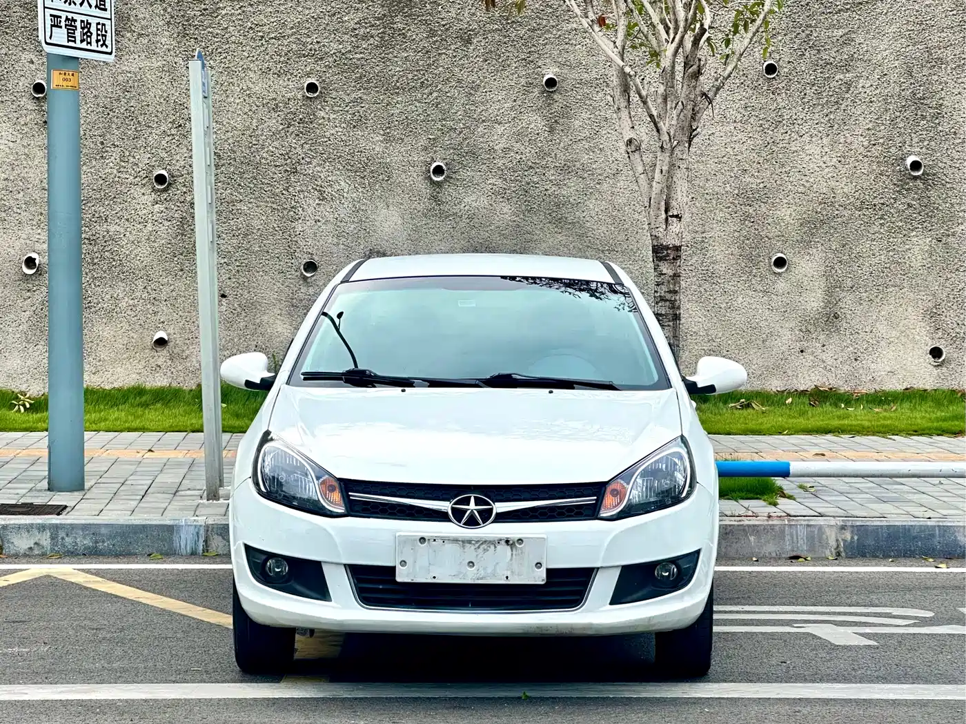 JAC Motors JAC iEV 2017 2017 iEV4 Luxury Smart Edition
