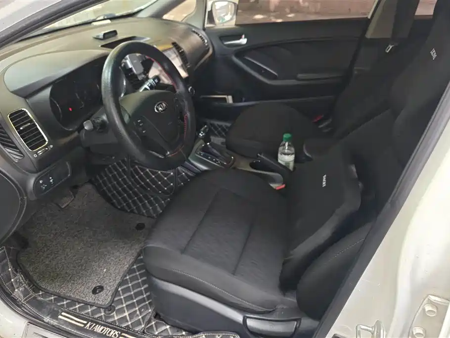 Kia K3 2015 1.6L Automatic GL фото 9