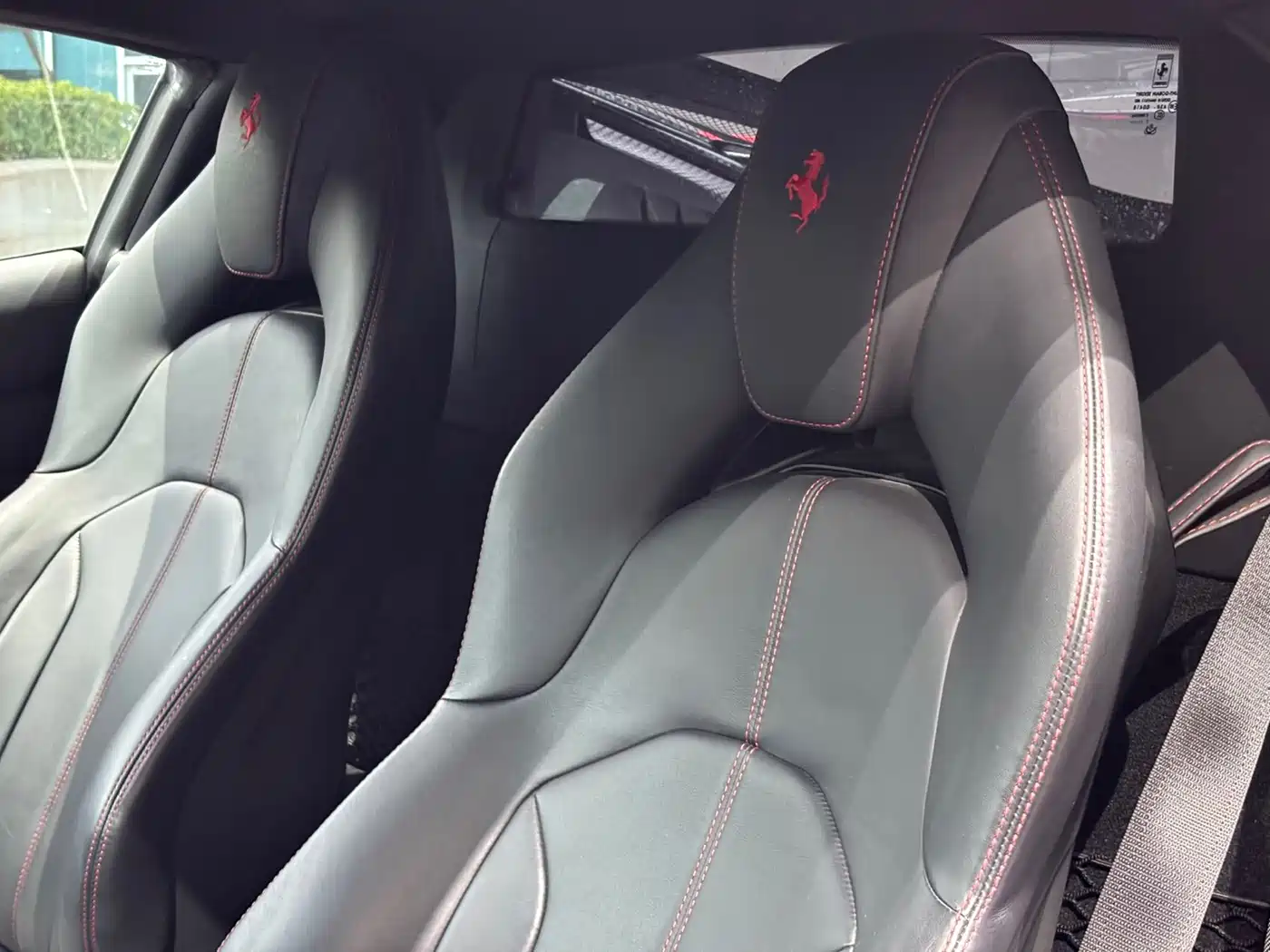 Ferrari F8 2021 2019 Tributo 3.9T V8