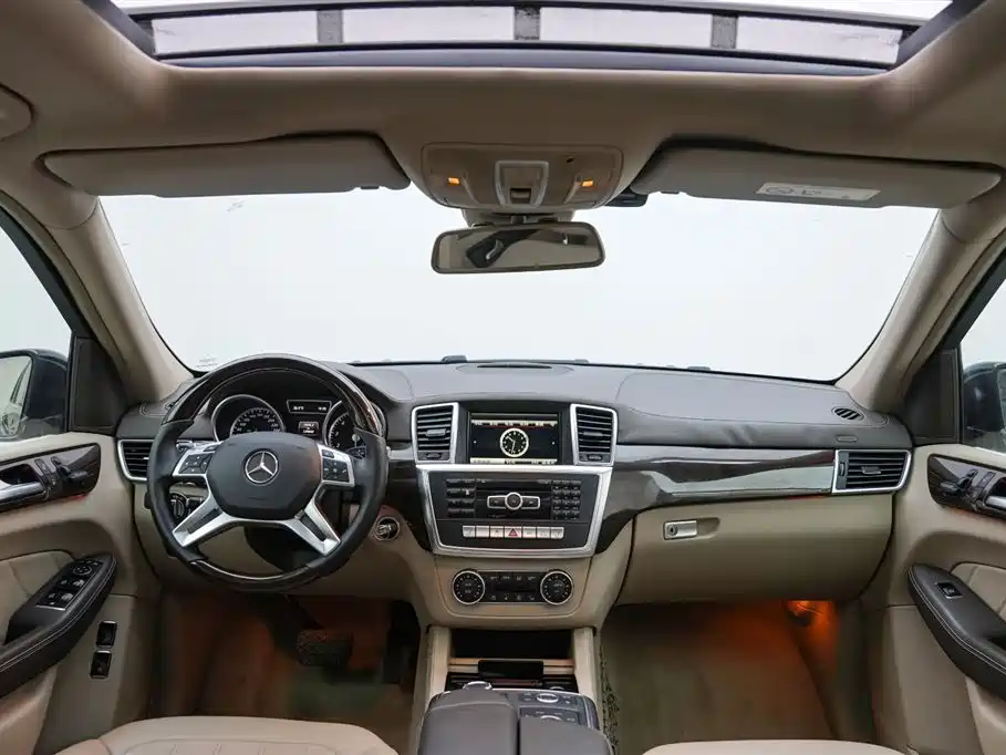 Mercedes-Benz GL-Class 2014 GL 400 4MATIC Dynamic фото 9