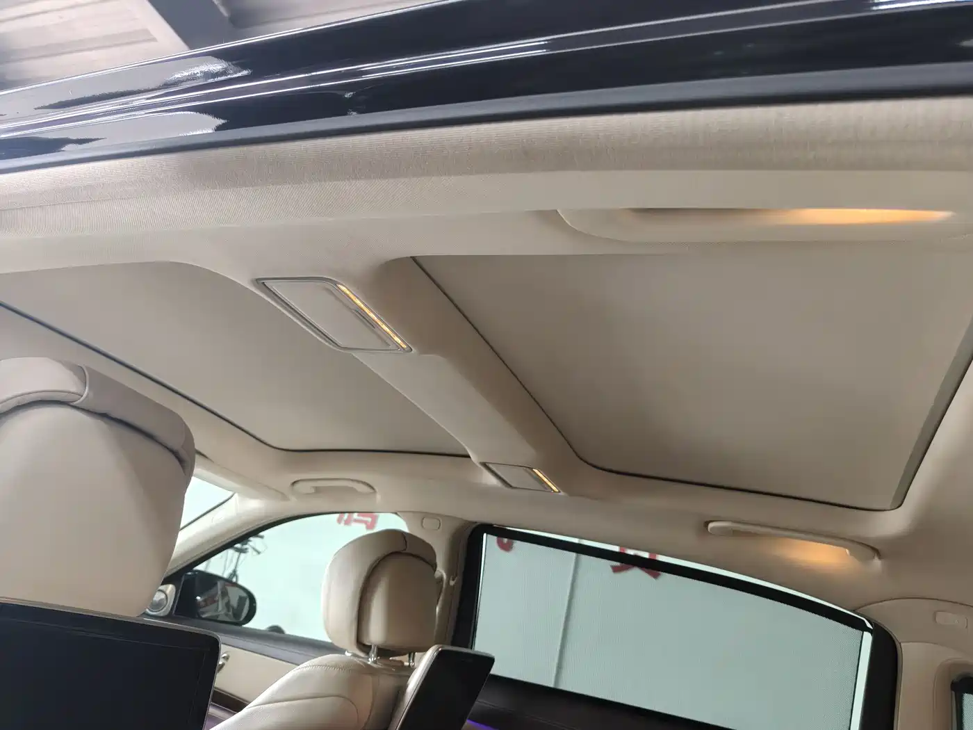 Mercedes-Benz Maybach S-Class 2015 S 400 4MATIC фото 18