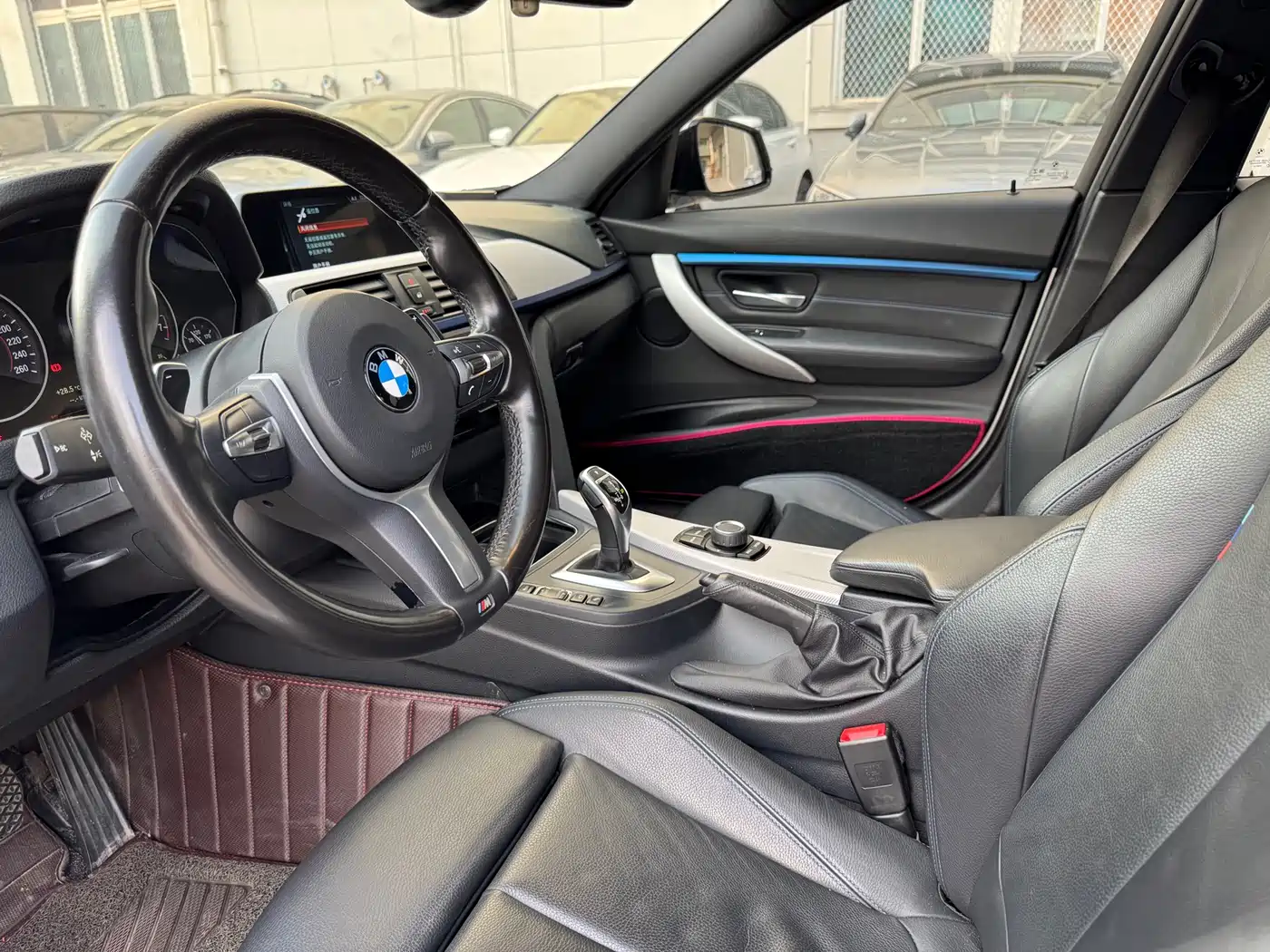 BMW 3 Series 2018 320i M Sport Package фото 9