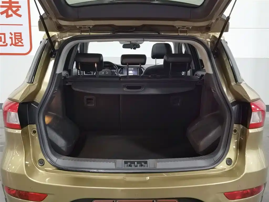 GAC Trumpchi Trumpchi GS4 2017 235T Automatic 2WD Luxury Smart Connected Edition фото 16