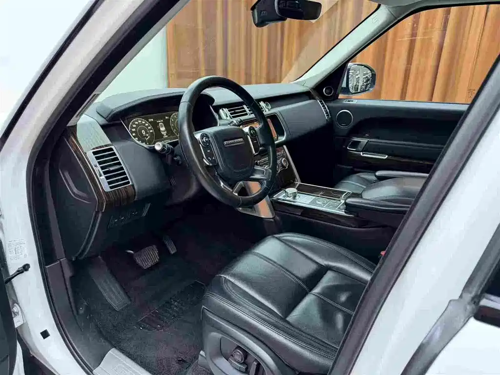 Land Rover Range Rover 2017 3.0 SC V6 Vogue фото 7