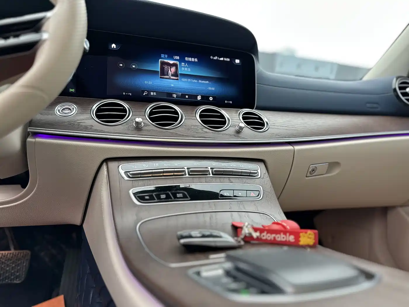 MERCEDES-BENZ E CLASS