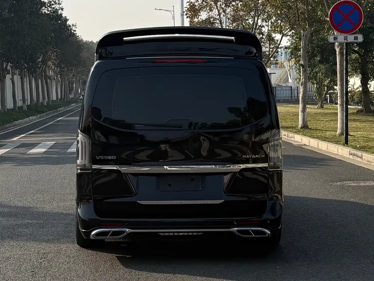 Mercedes-Benz Vito 2021 2.0T Business Edition 8-seater фото 6