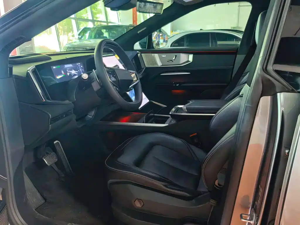 HiPhi Y 2023 2023 560km Pioneer Edition