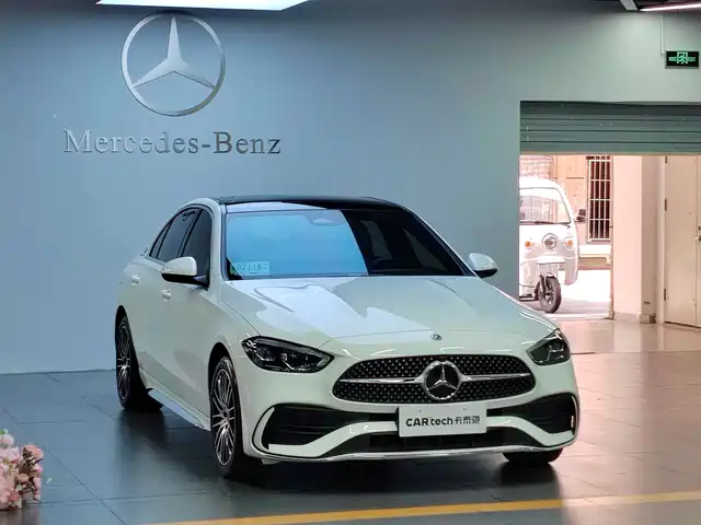 Mercedes-Benz C-Class 2023 Facelift II C 260 L Sport Edition — фото 2