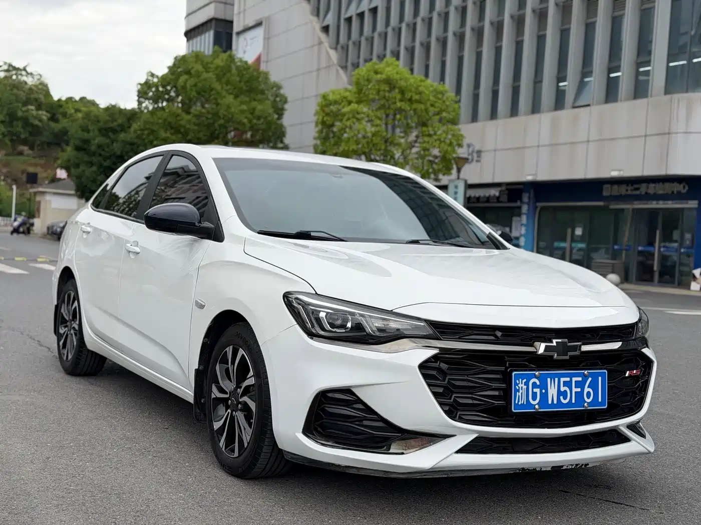 Chevrolet Monza 2020 Mild Hybrid RS 330T Automatic Smooth Edition фото 3