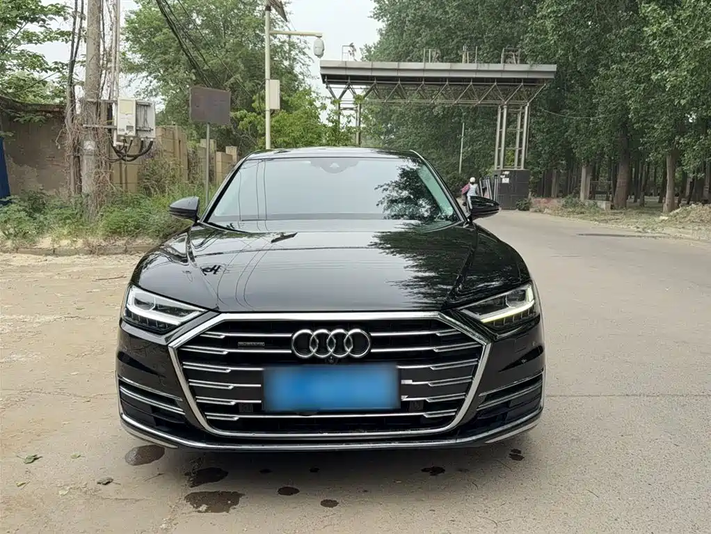 Audi A8 2018 A8L 55 TFSI quattro Luxury фото 5