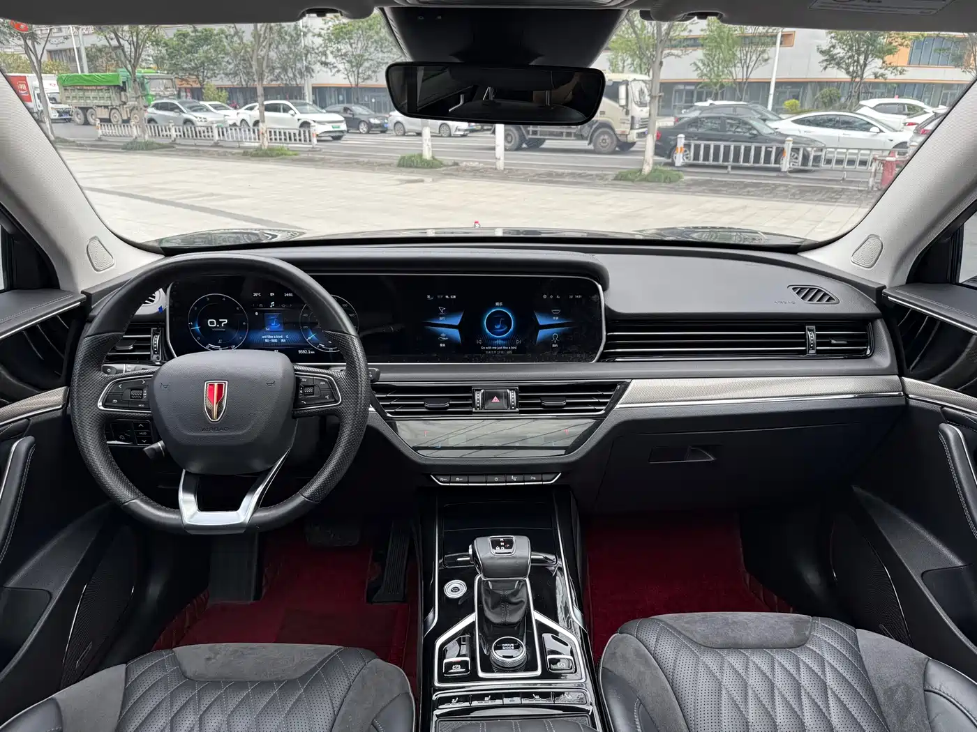 Hongqi HS5 2022 Facelift 2.0T Smart Flag Enjoyment AWD Edition фото 8