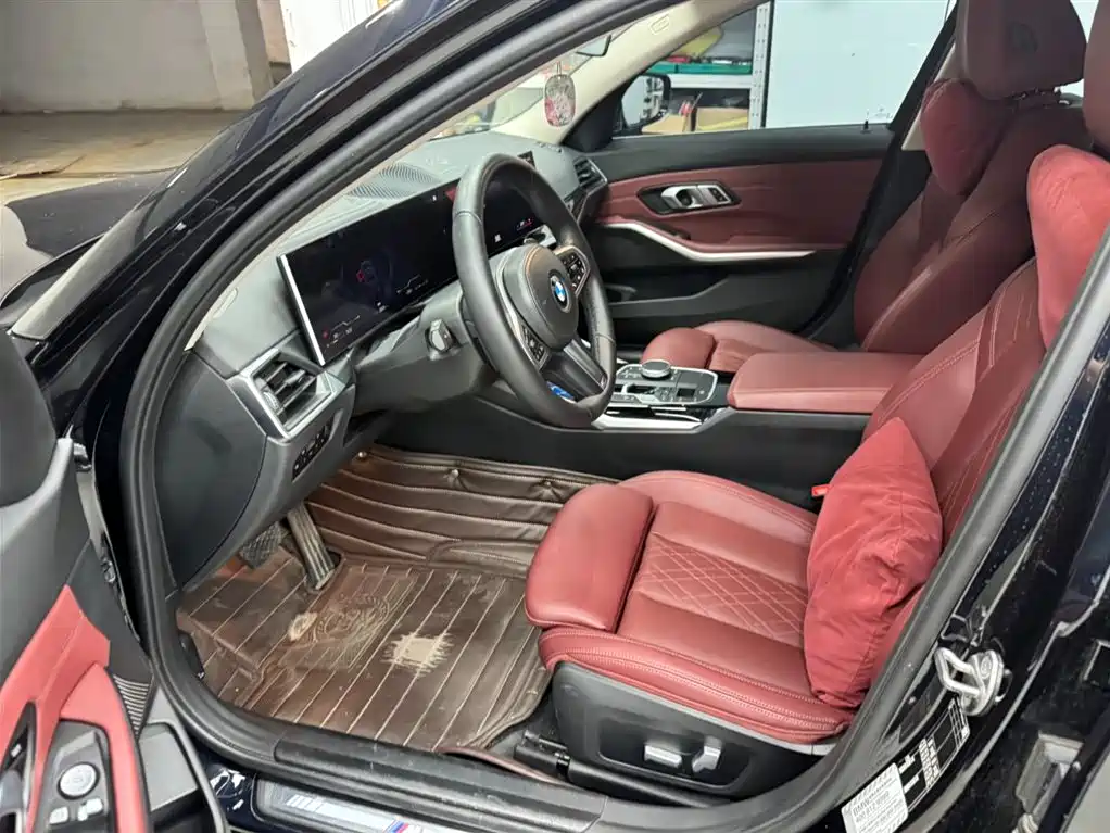 BMW 3 Series 2023 320Li M Sport Package фото 4