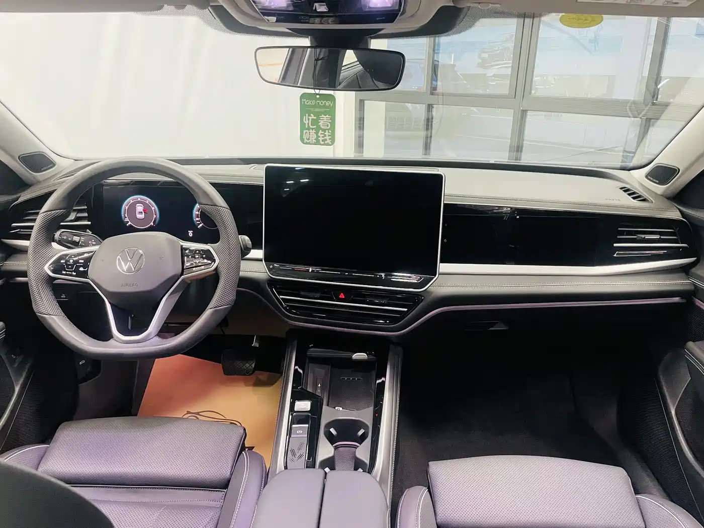 Volkswagen Passat 2025 Pro 380TSI Dragon Prestige Edition фото 8