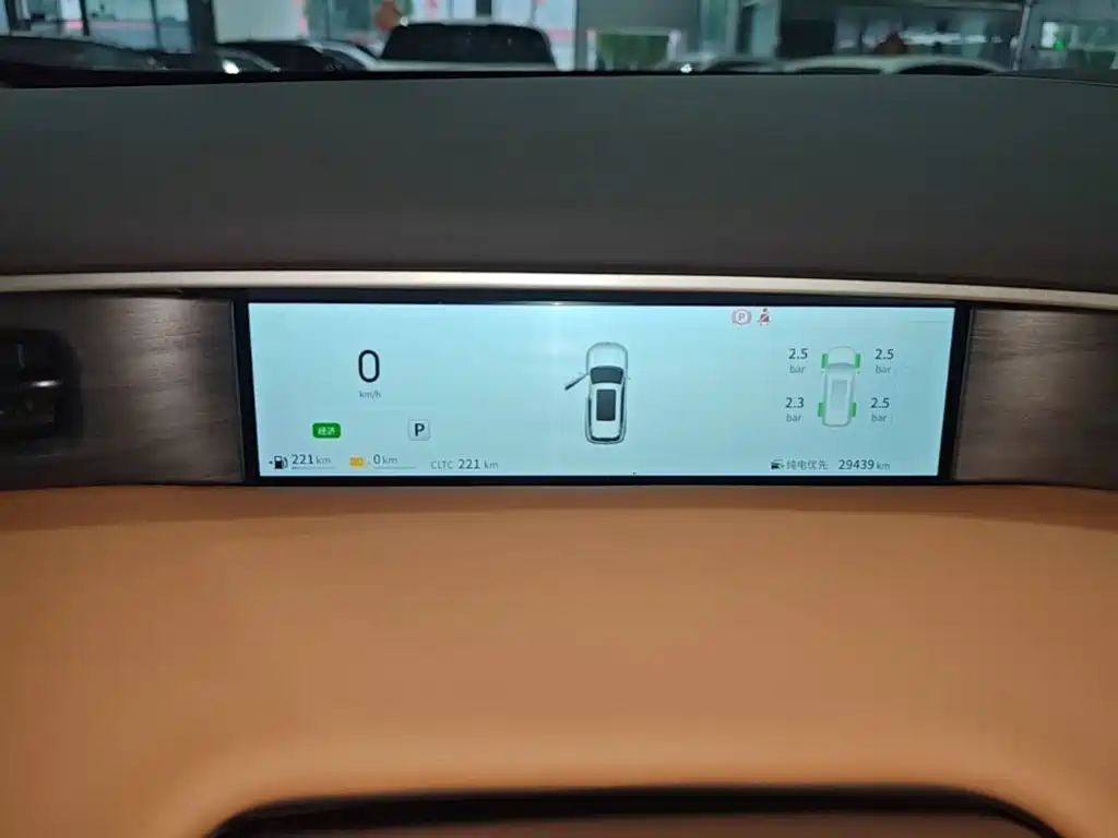 Dongfeng Aeolus L8 2025 2025 185KM Ideal Edition