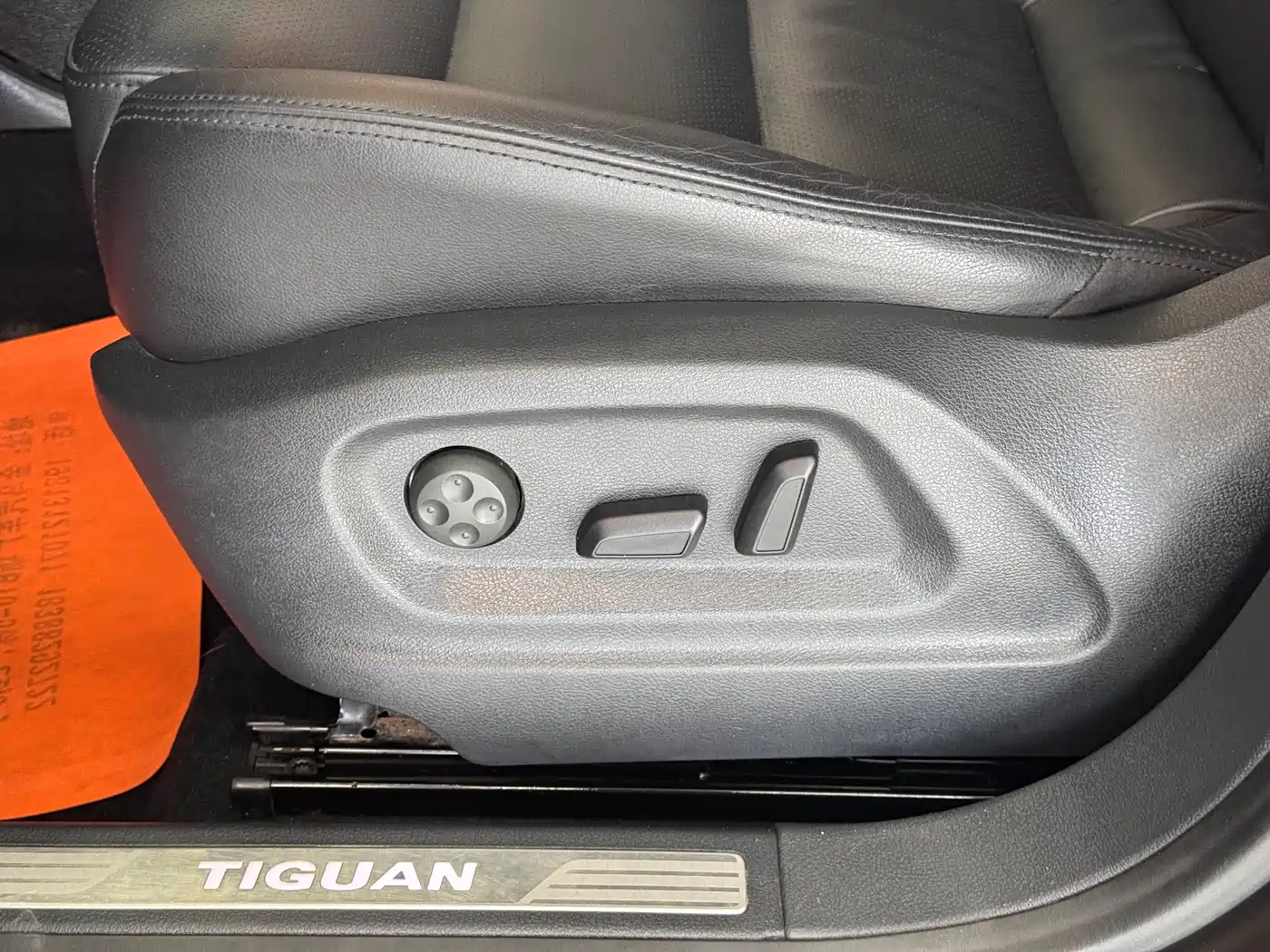 Volkswagen Tiguan 2015 1.8TSI Automatic 2WD Highline фото 12