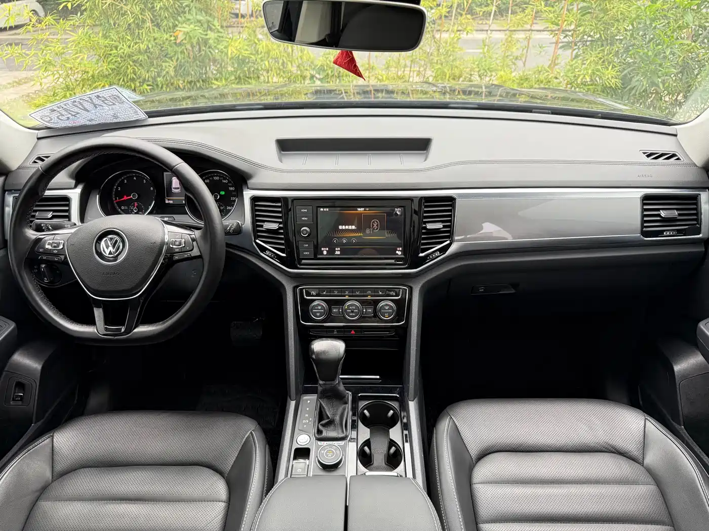 Volkswagen Teramont 2019 380TSI 4WD Luxury Edition China VI фото 10