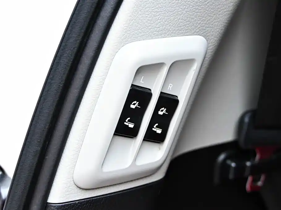 Toyota Prado 2019 3.5L Automatic TX-L Zunxiang Edition with Rear-mounted Spare Tire фото 30