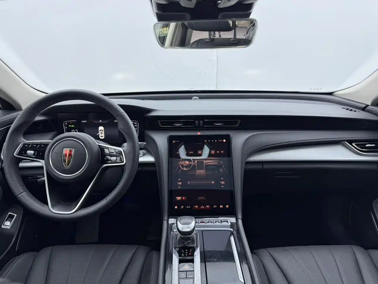 Hongqi H5 2023 1.5T DCT Smart Connect Flag Rhythm фото 7