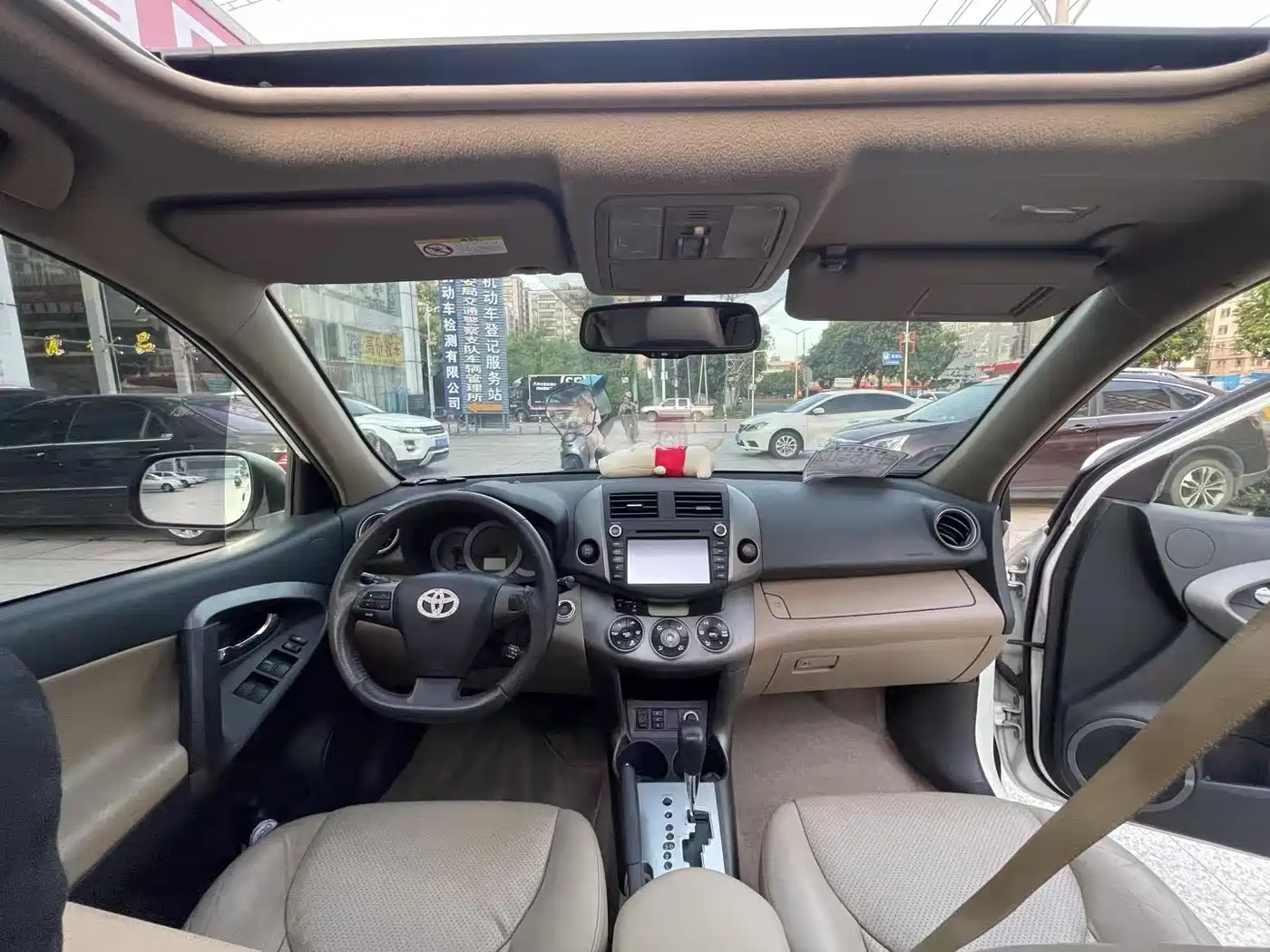 Toyota RAV4 Rongfang 2012 Styling Edition 2.0L Automatic 4WD фото 7