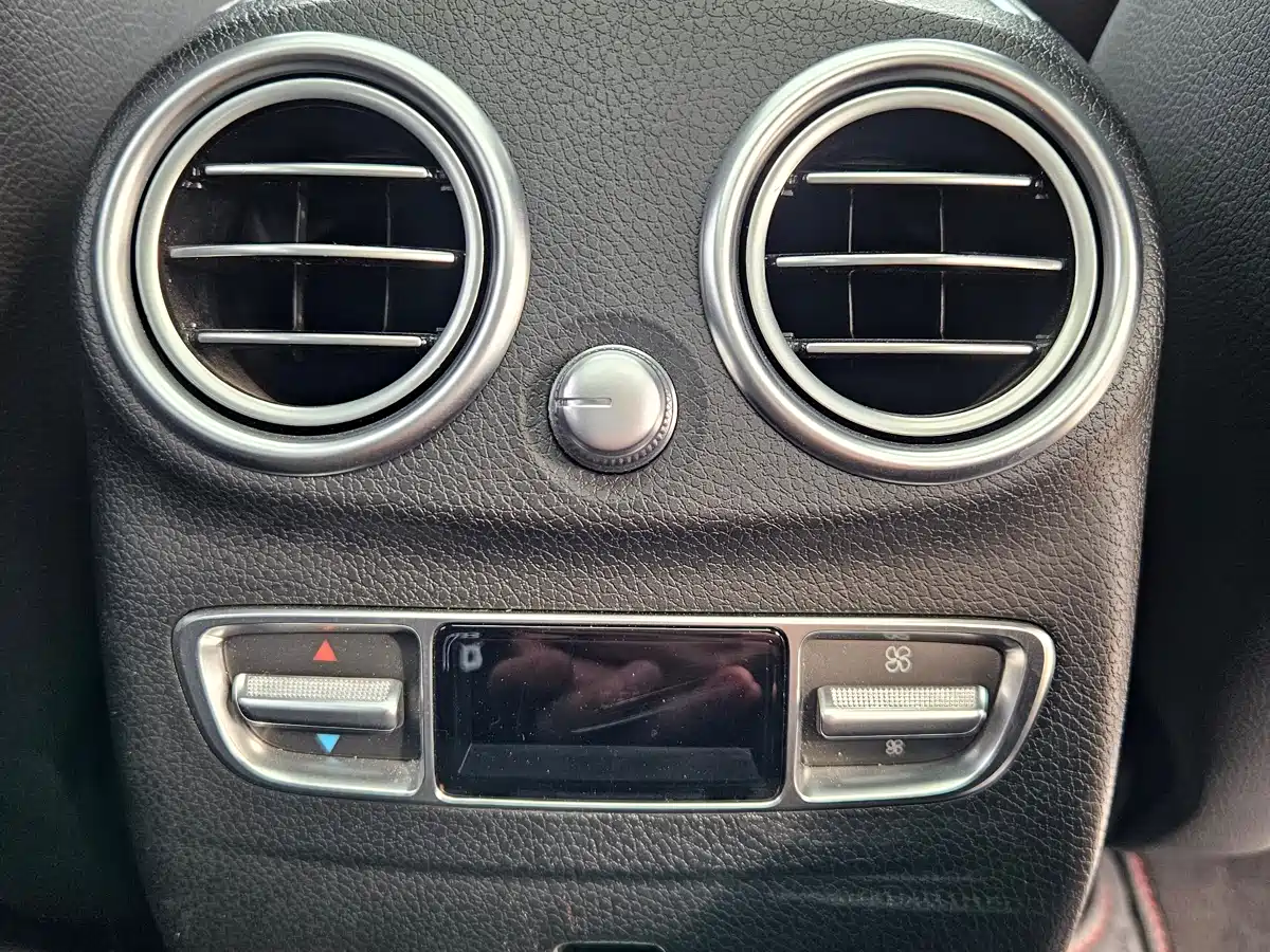 Mercedes-Benz GLC 2022 Facelift II GLC 260 L 4MATIC Luxury фото 14