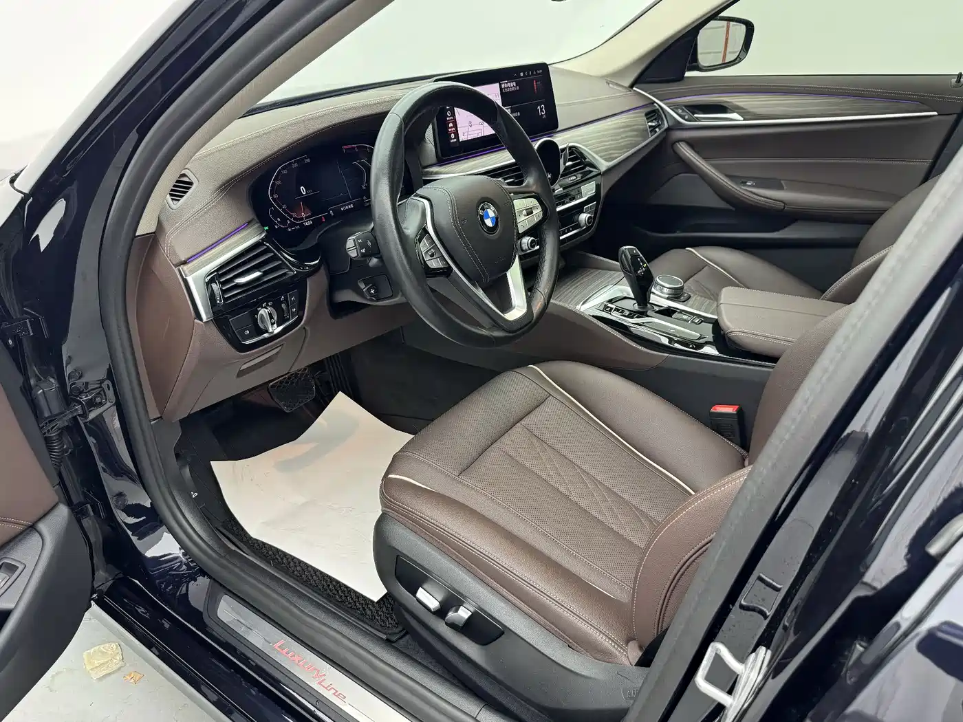 BMW 5-SERIES