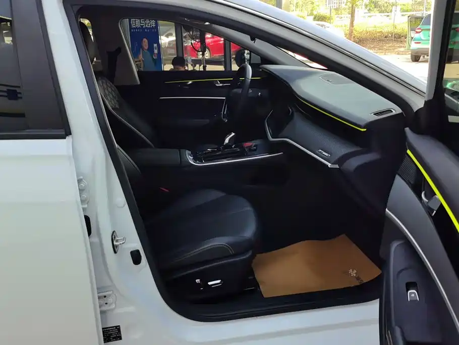 Dongfeng Aeolus Yixuan MAX 2023 2021 Super Dad Hybrid Edition