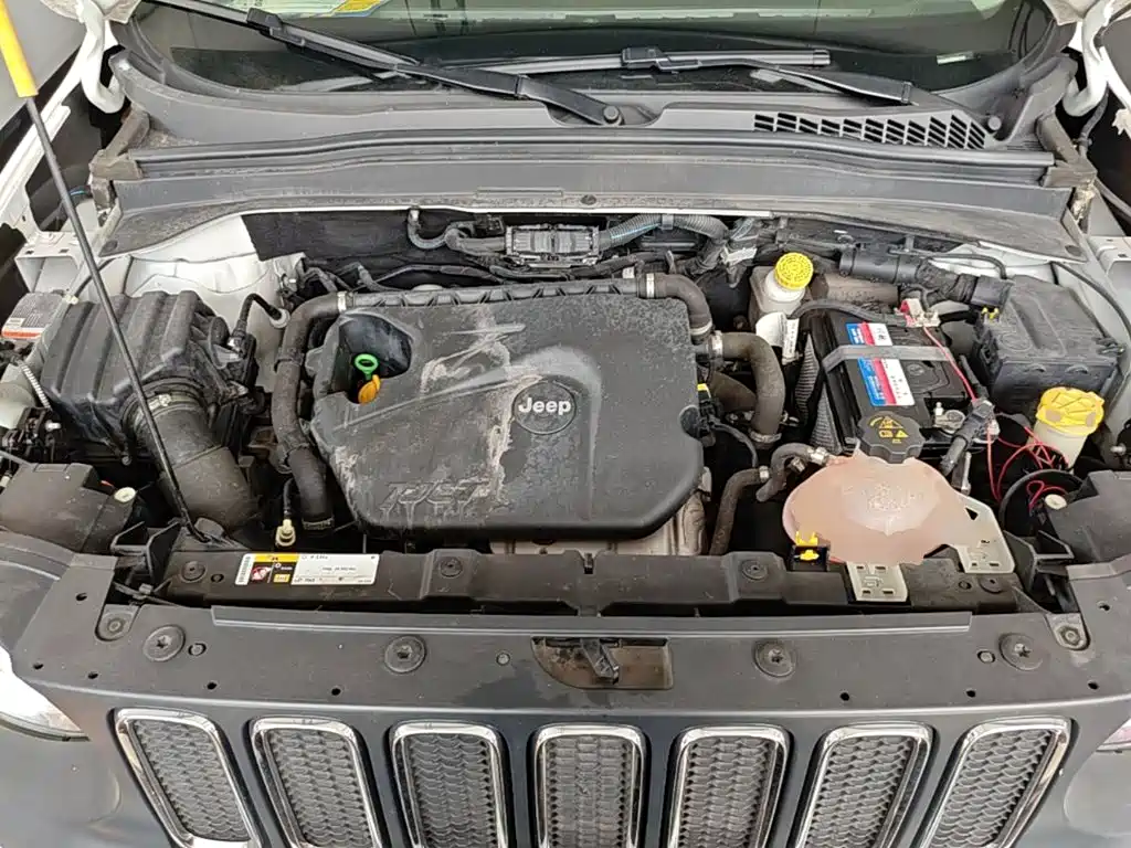 Jeep Renegade 2019 2018 Connected Large Screen Edition 180T Automatic High Energy