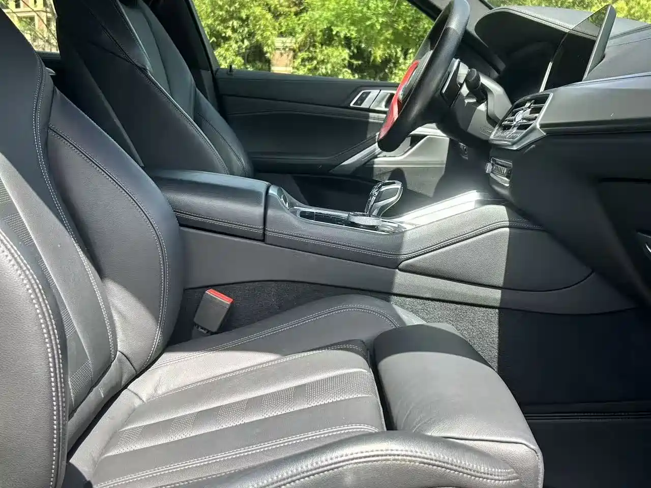 BMW X6 2021 xDrive30i M Sport Package фото 15