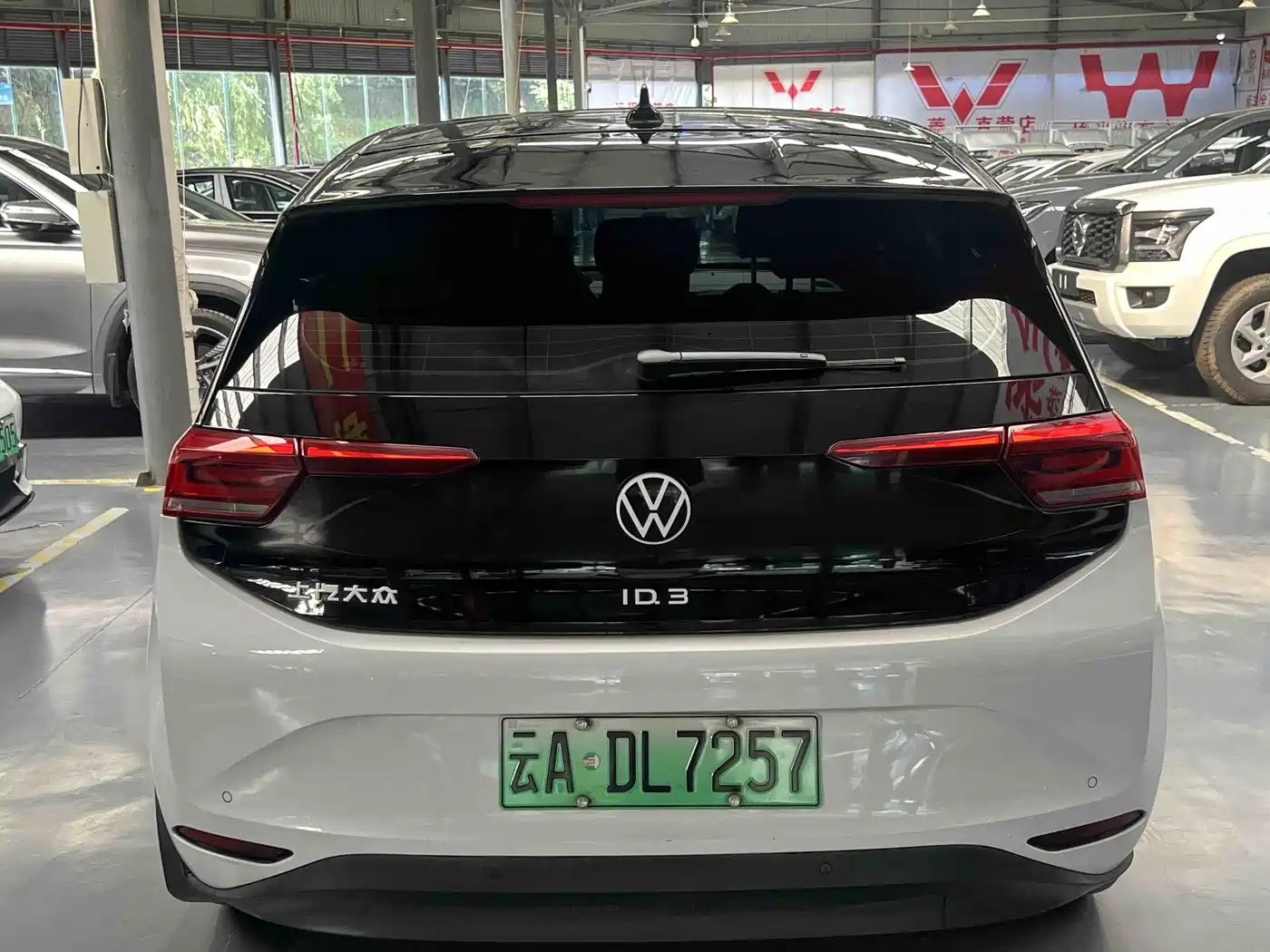 Volkswagen ID.3 2023 Upgraded Pure Intelligence Edition фото 15