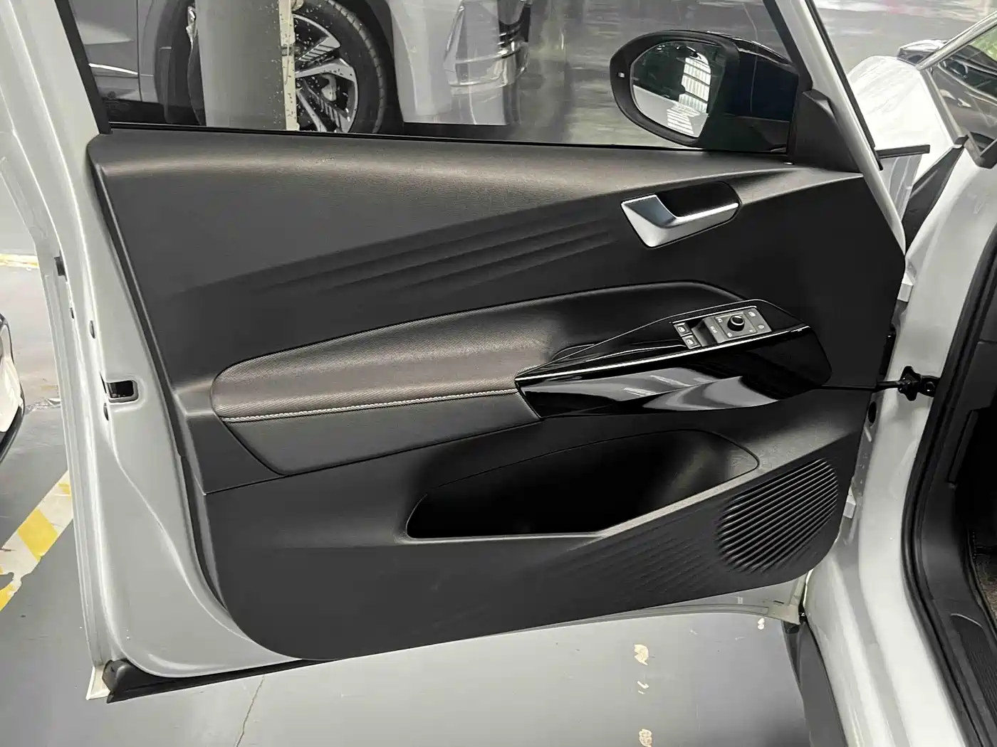 Volkswagen ID.3 2023 Upgraded Pure Intelligence Edition фото 6