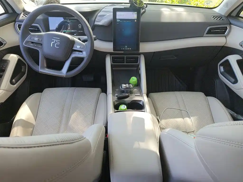 BYD Yuan UP 2024 401KM Vitality Edition фото 13