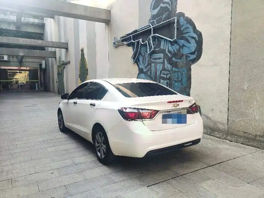 Chevrolet Cruze 2015 1.4T DCG Luxury Edition фото 11