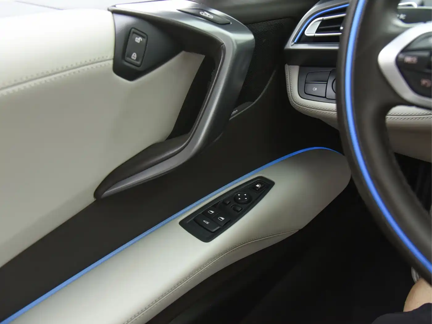 BMW i8 2017 2014 Standard
